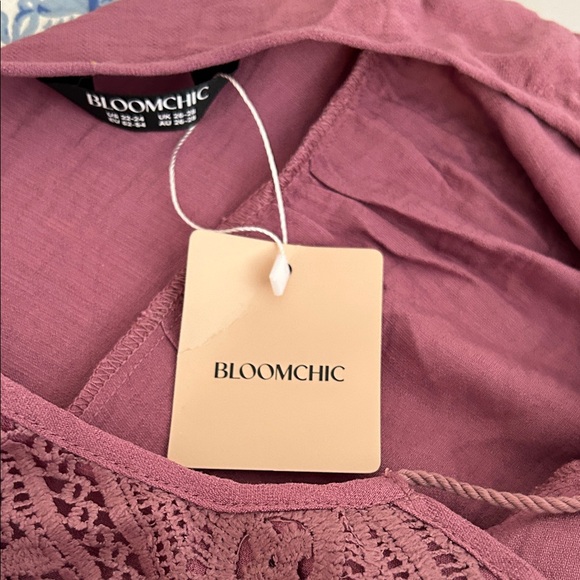 BloomChic Dusty Purple Boho Lace Tie Neck Blouse New 22-24 (3X) - Picture 10 of 10